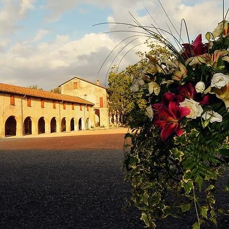 Antica Grancia Benedettina Villa โคลอร์โน ภายนอก รูปภาพ